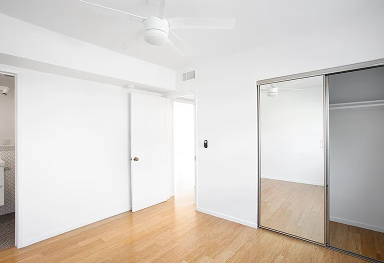 646 N La Fayette Park Pl #16 — Photo 6