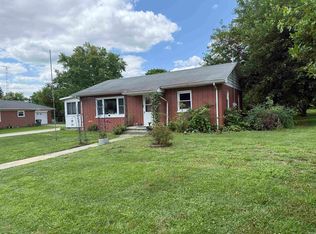 410 S Main St, Farmland, IN 47340