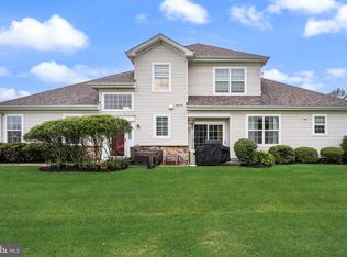30 W Delray Ln, Absecon, NJ 08201