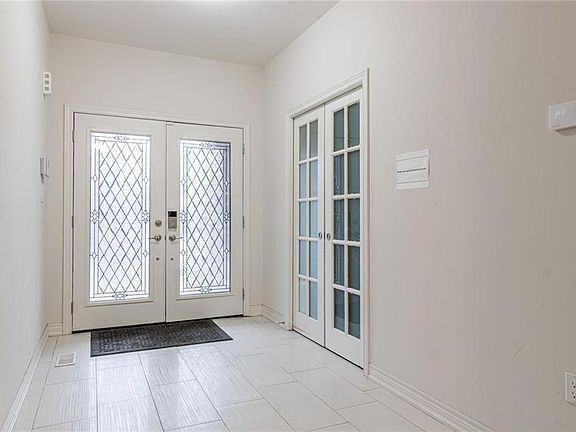 4th image of 6062 Eaglewood Dr