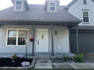 310 Lake Ridge Ln, Greenwood, IN 46142