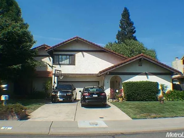 38 Las Positas Cir, Sacramento, CA 95831