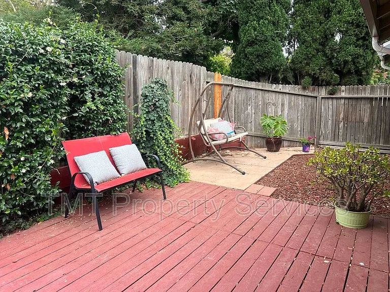 7761 Robert Way — Photo 16