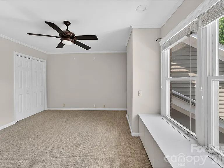 7202 Meeting St — Photo 18