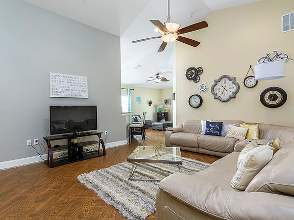 5th image of 1255 Sangria Cir