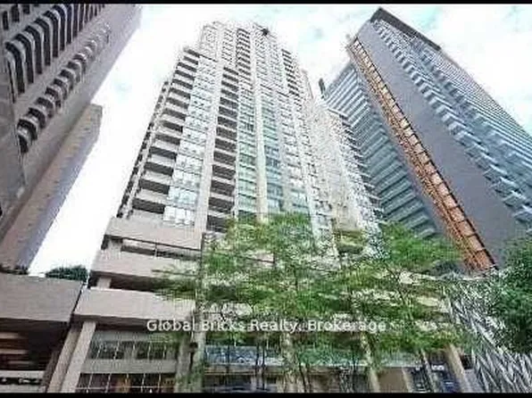 750 Bay St #2009, Toronto, ON M5G 1N6
