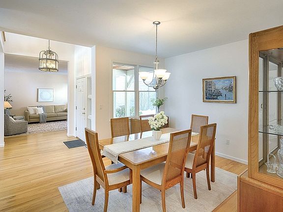 5th image of 173 Nobscot Rd Unit 173