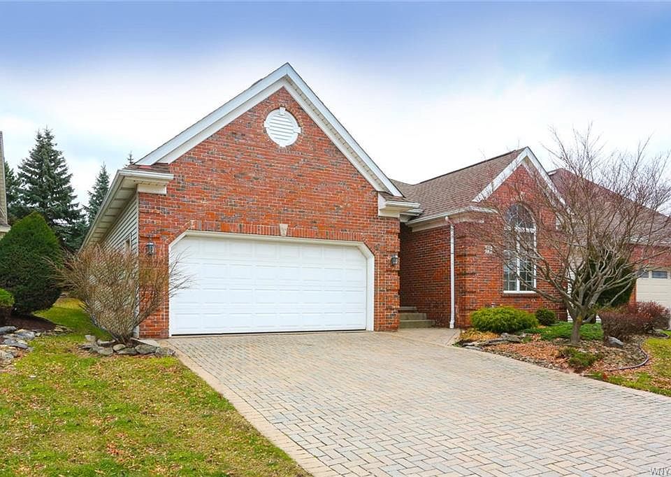1st image of 72 Thamesford Ln
