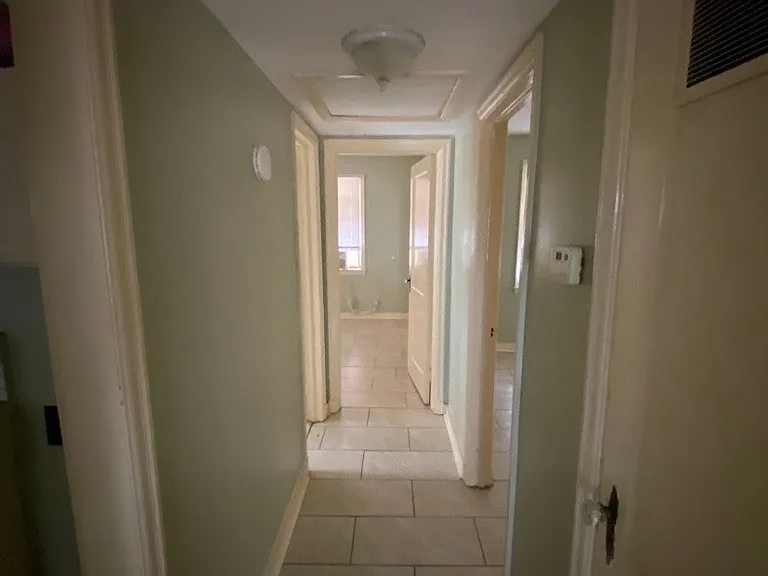 508 Glenmore Rd — Photo 11