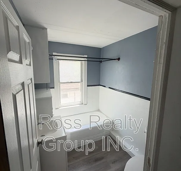 824 Mason St — Photo 3