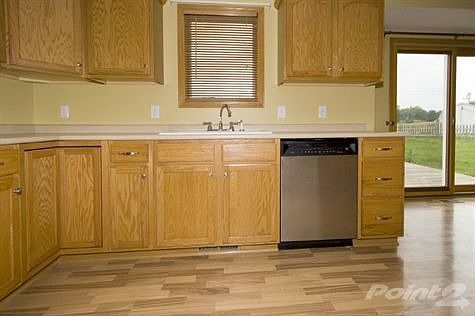 260 Sherrylynn Kitchen 3Low Res