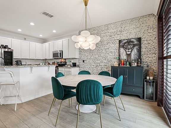 4th image of 10423 Belfry Cir