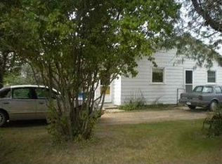 215 E Sherman St, Whittemore, MI 48770