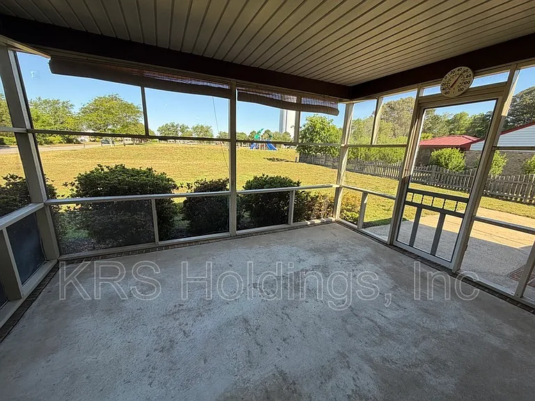 917 Timber Creek Pl — Photo 8