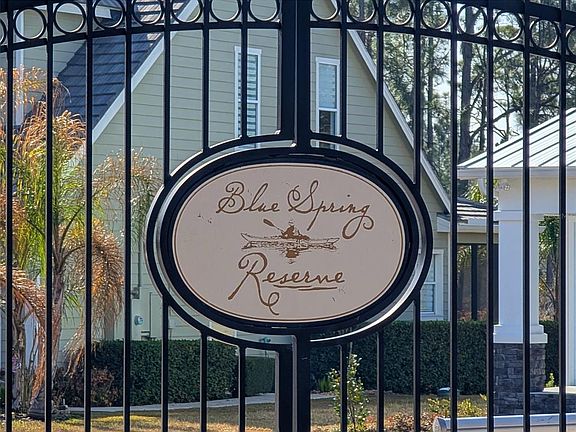 4th image of 446 Long And Winding Rd #56