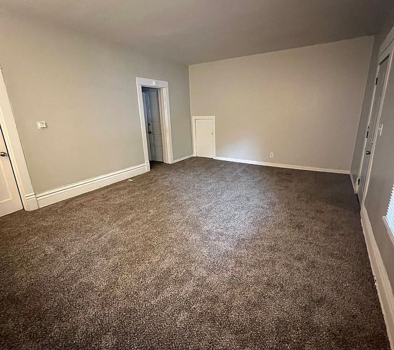 711 SW Buchanan St Apartment Rentals Topeka, KS Zillow