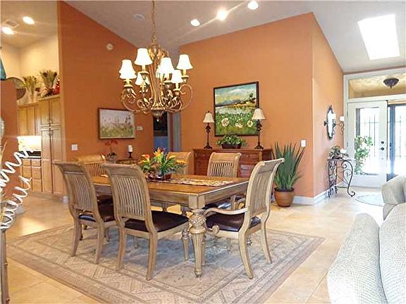 5th image of 3231 SW Island Way