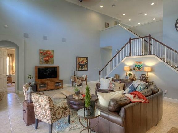 3rd image of 20210 Oak Thorn Way