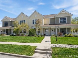 25 Greeley St UNIT 2, Clinton, MA 01510