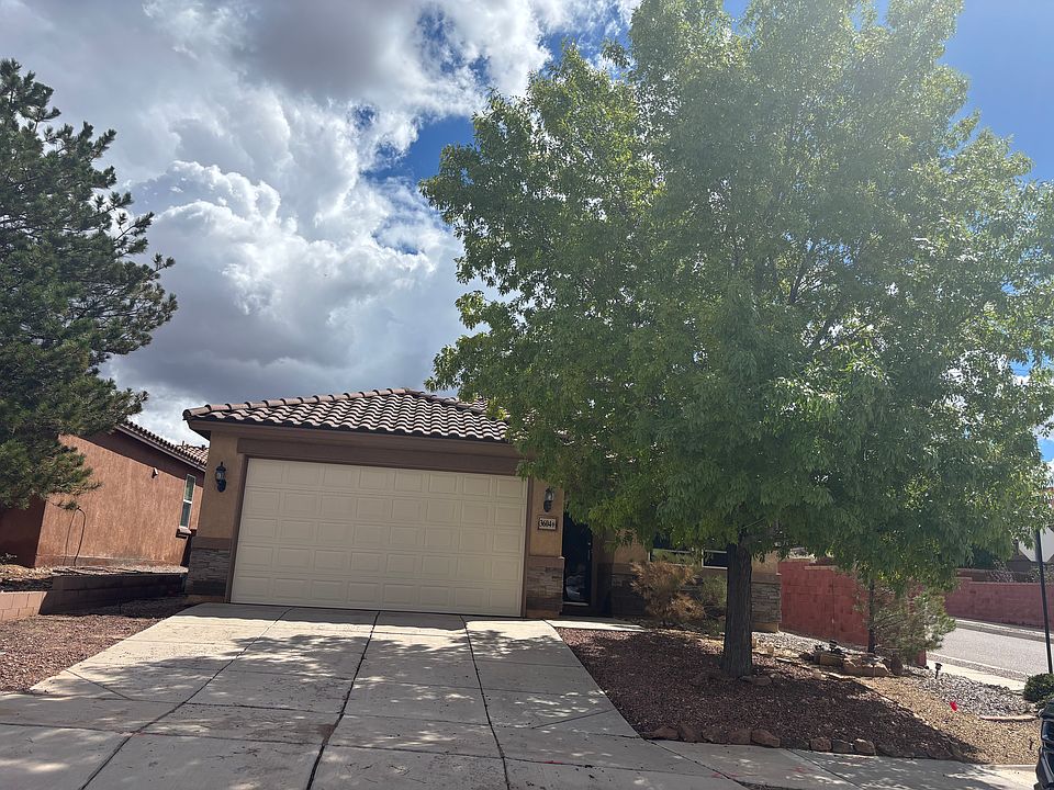 1st image of 3604 Tierra Abierta Pl NE