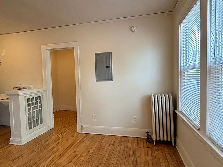 1756 Grand Ave — Photo 11