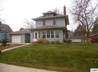209 Hartley St, Coleraine, MN 55722