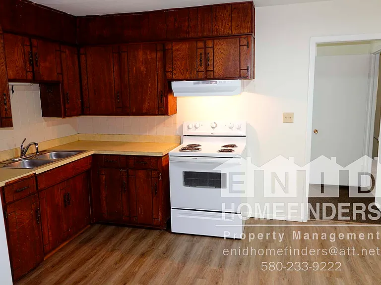 1418 N 17th St — Photo 7
