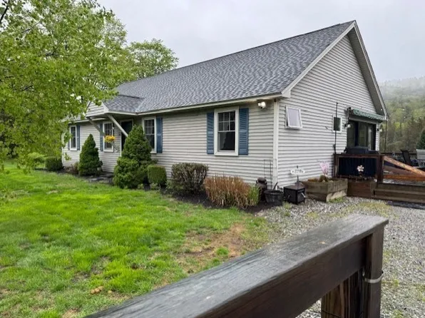 703 Brattleboro Rd, Bernardston, MA 01337