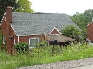 121 Howard St, Penn Hills, PA 15235