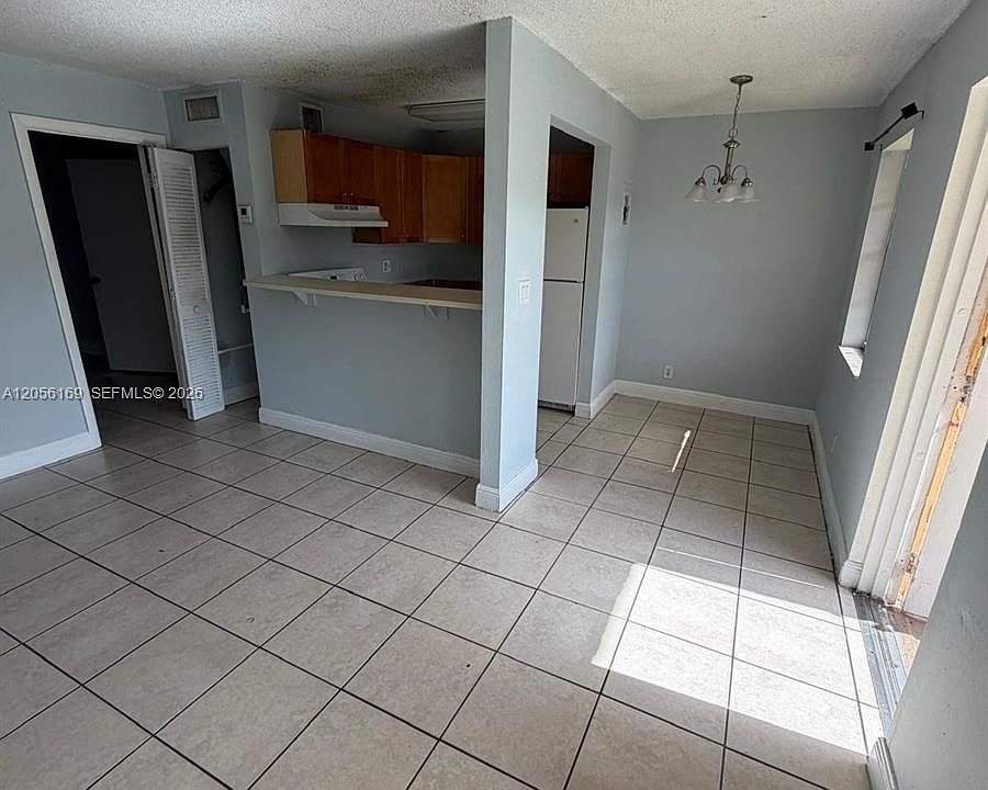 1st image of 95 NE 41st St APT N202