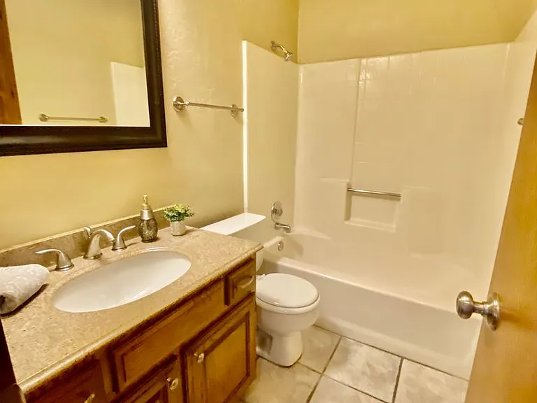 14816 Brent Cir — Photo 6