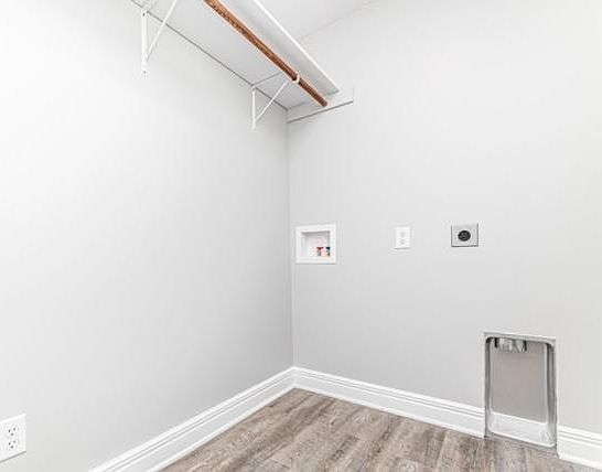 3rd image of 1629 Kenneth Dr #1