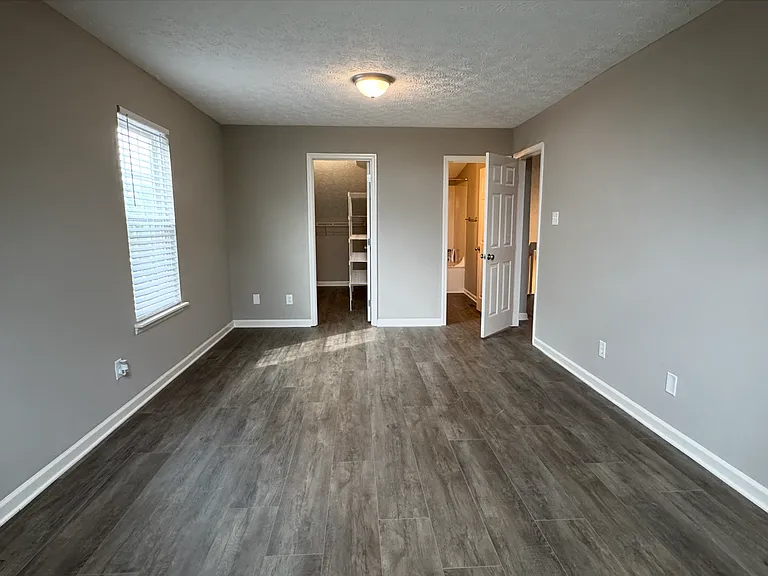 4795 Moss Creek Dr — Photo 15
