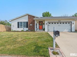 108 Neptune Villa, Springfield, IL 62703