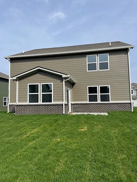 2nd image of 17329 Hanningfield Way