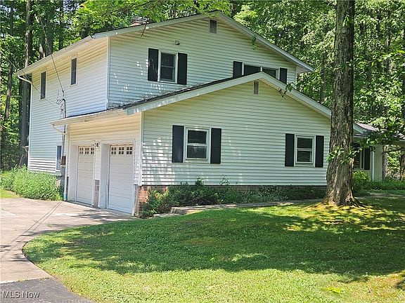 2nd image of 9028 Forest Ln