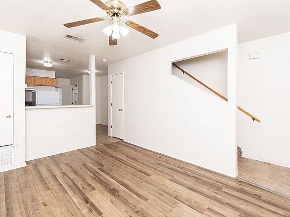 3rd image of 4408 Deek Dr APT C