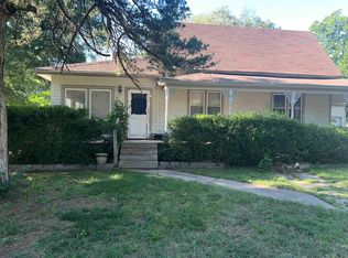 404 Emery St, Mulvane, KS 67110