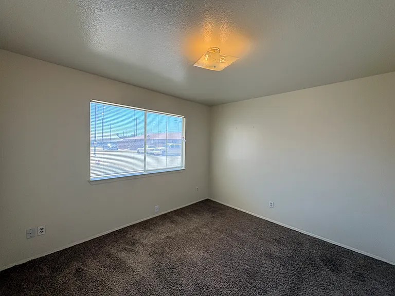 635 Franklin Ave #621 — Photo 6