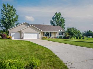 3164 Daisy Mae Dr, De Pere, WI 54115