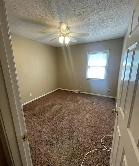 6017 Knox Ave #1 — Photo 7