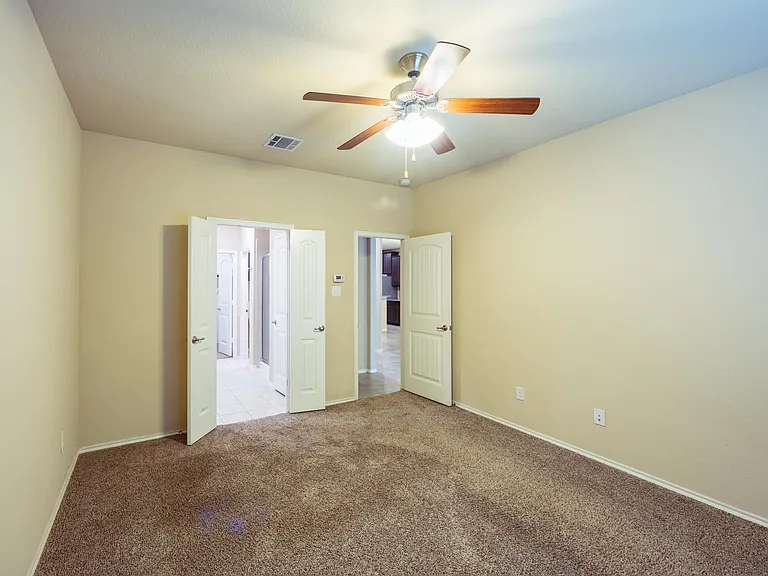 9821 Prairie Dog Ln — Photo 12