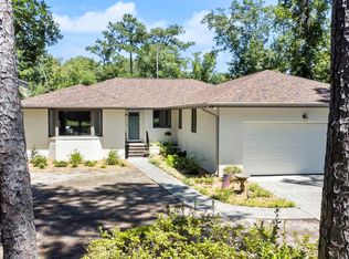 303 Long Leaf Dr, Hampstead, NC 28443