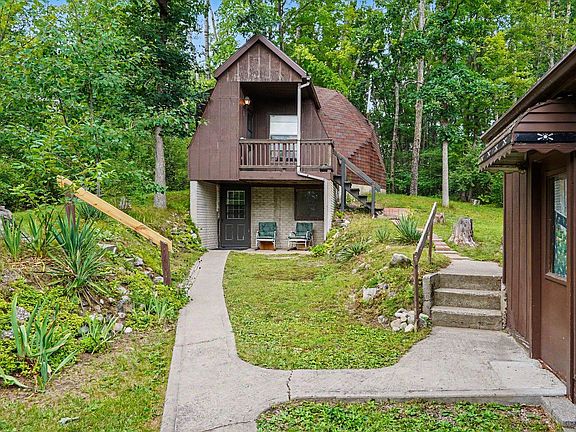 3rd image of 3700 Elbow Lake Rd