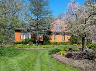 12 Deer Run Rd, Pomona, NY 10970