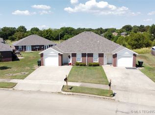 2712 Trailwood Dr, Claremore, OK 74017