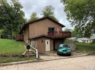15286 Bayside Ave, Clear Lake, IA 50428
