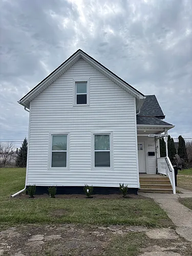 3948 16th St Photo 1