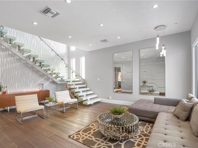 3251 Greenfield Ave, Los Angeles, CA, 90034