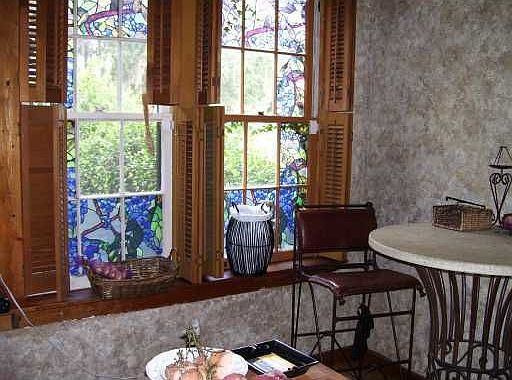 Breakfast Nook